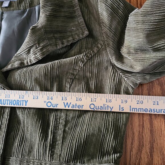 J Jill Coat Womens SM Green Corduroy Button Up Long Lined Jacket Chore Outdoor - Picture 8 of 10